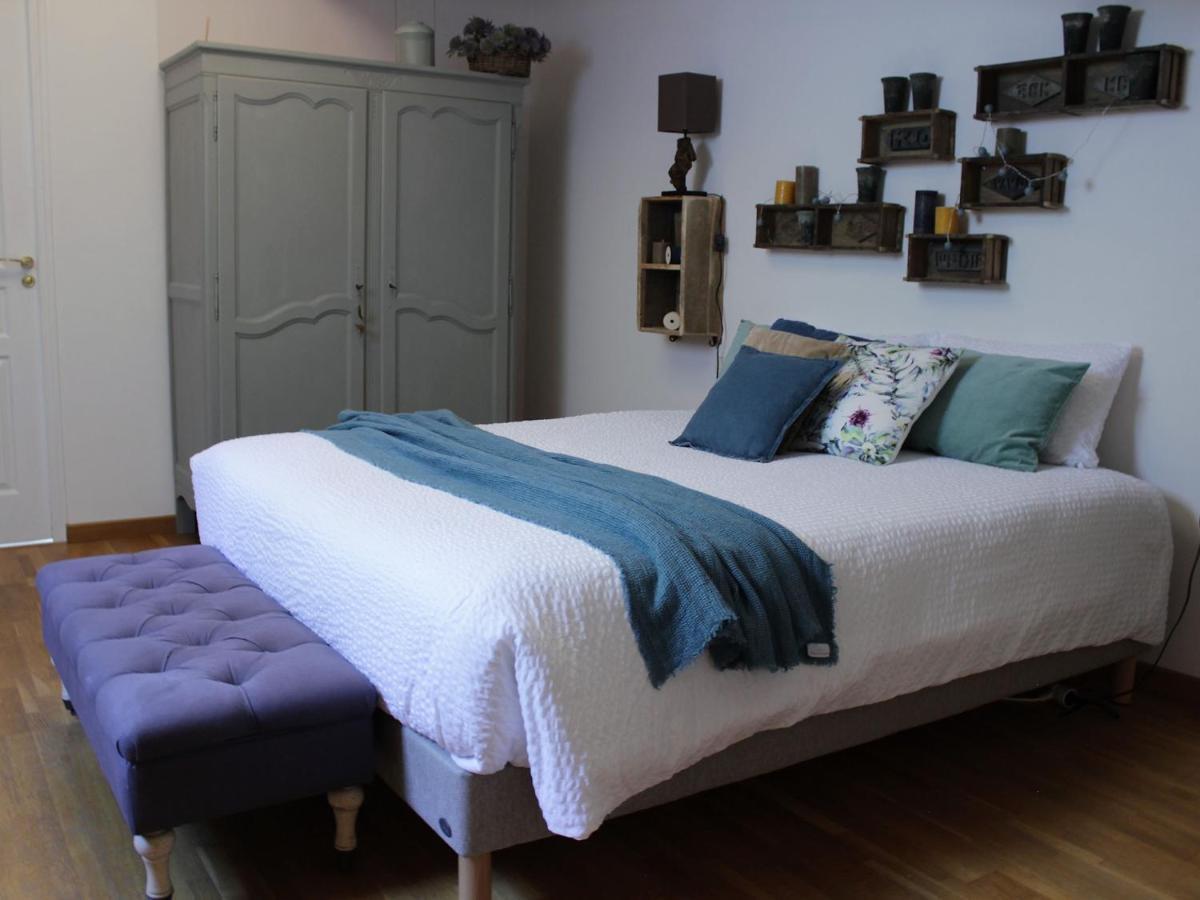 Chambre D'Hotes Les Rives De La Tronne Mer Exterior photo