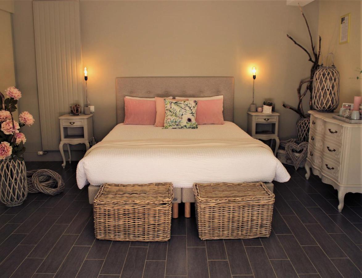 Chambre D'Hotes Les Rives De La Tronne Mer Exterior photo