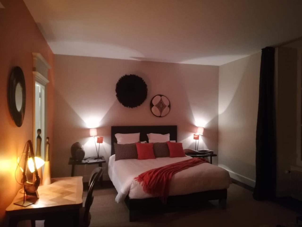 Chambre D'Hotes Les Rives De La Tronne Mer Exterior photo