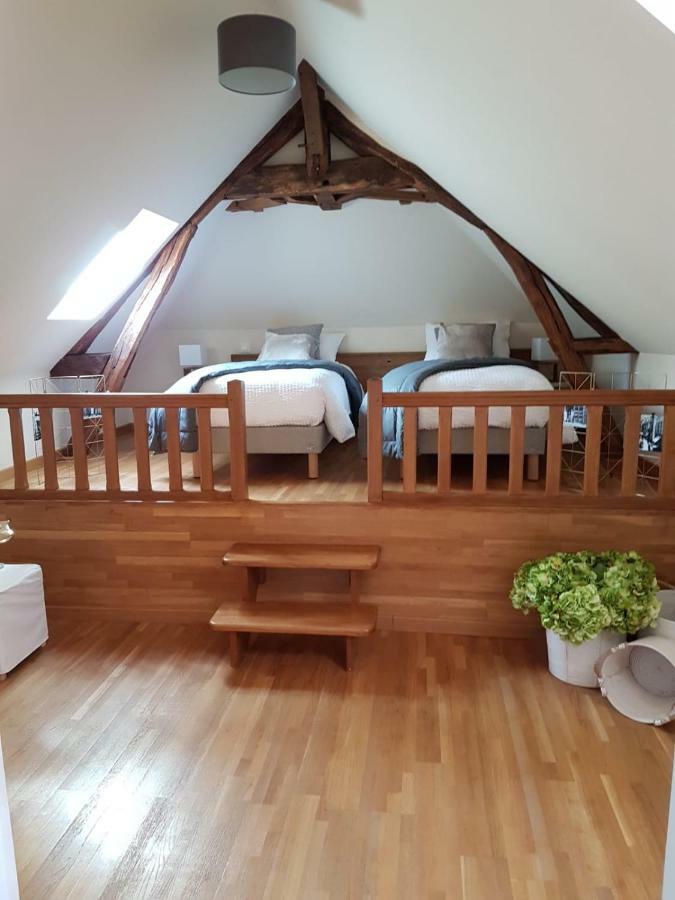 Chambre D'Hotes Les Rives De La Tronne Mer Exterior photo